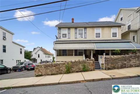 45 S Walnut St, Lansford, PA 18232