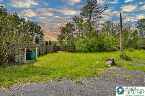 Exterior - 181 E Moorestown Rd, Wind Gap, PA 18091 photo 4 of 14