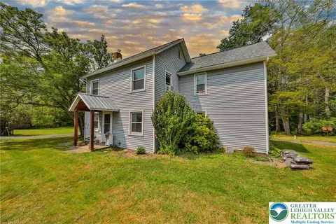 Exterior - 181 E Moorestown Rd, Wind Gap, PA 18091 photo 2 of 14