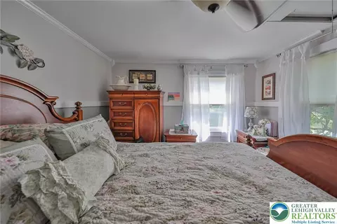 Bedroom - 181 E Moorestown Rd, Wind Gap, PA 18091 photo 2 of 6