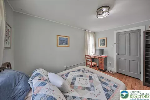 Bedroom - 181 E Moorestown Rd, Wind Gap, PA 18091 photo 6 of 6
