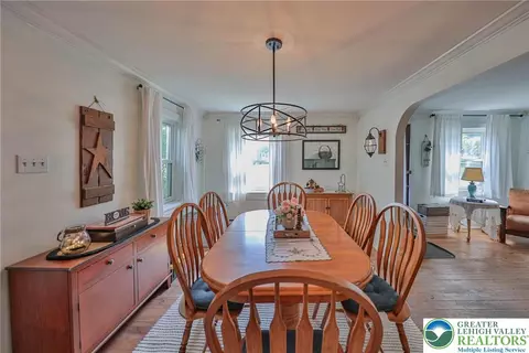 Dining - 181 E Moorestown Rd, Wind Gap, PA 18091 photo 1 of 5