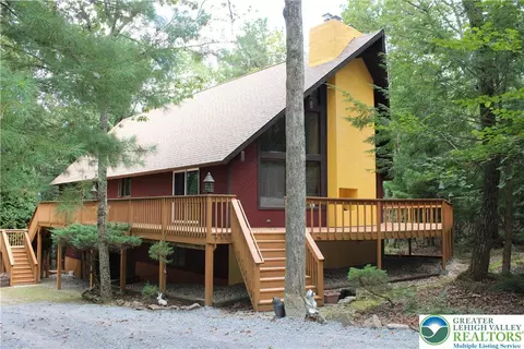 23 Maple Dr, Penn Forest Twp, PA 18922