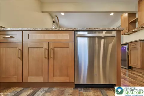 Kitchen - 55 E North St, Bethlehem, PA 18018 photo 3 of 4