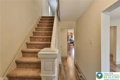 Entry Way - 55 E North St, Bethlehem, PA 18018 photo 2 of 6