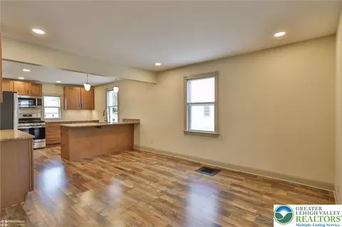 Living - 55 E North St, Bethlehem, PA 18018 photo 4 of 7