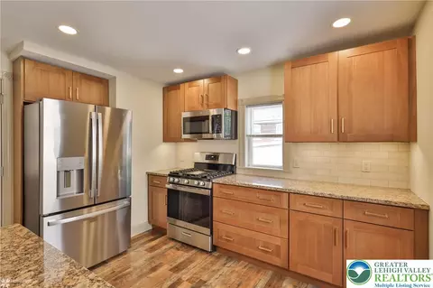 Kitchen - 55 E North St, Bethlehem, PA 18018 photo 2 of 4