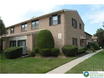 2756 Springhaven Pl, Macungie, PA 18062