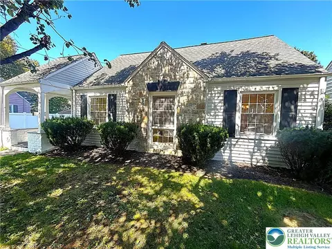 1632 Snyder St, Bethlehem, PA 18017