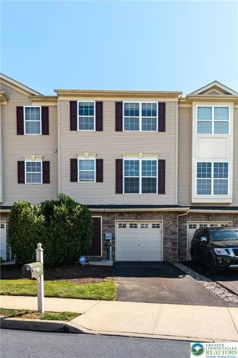 2512 Gila Dr, Forks Twp, PA 18040