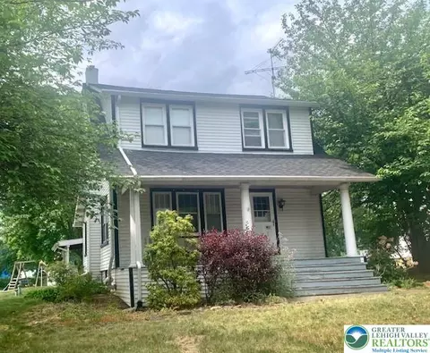 820 N North Rdg, Perkasie Boro, PA 18944