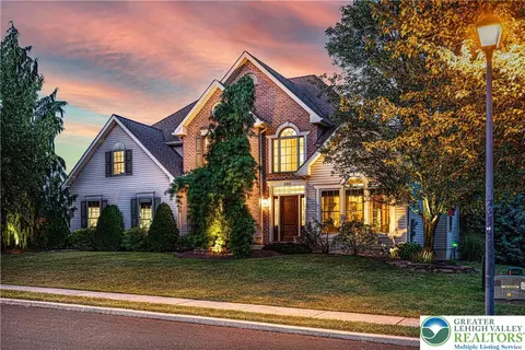 366 Indigo Way, Allentown, PA 18104