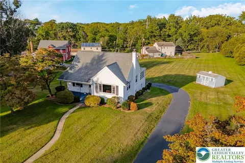 1839 Mauch Chunk Rd, Allentown, PA 18104