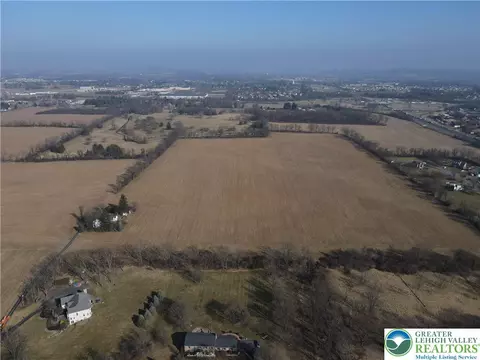 Hecktown Road, Bethlehem Twp, PA 18020