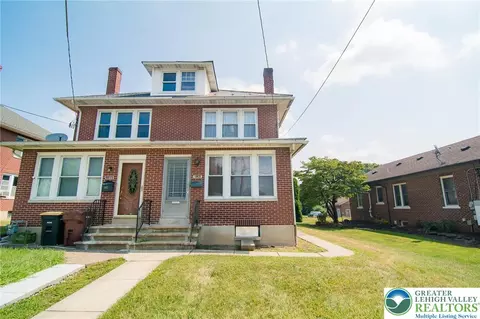 1015 3rd St, Catasauqua, PA 18032