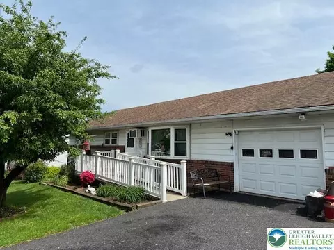 3122 Fairview St, Bethlehem, PA 18020