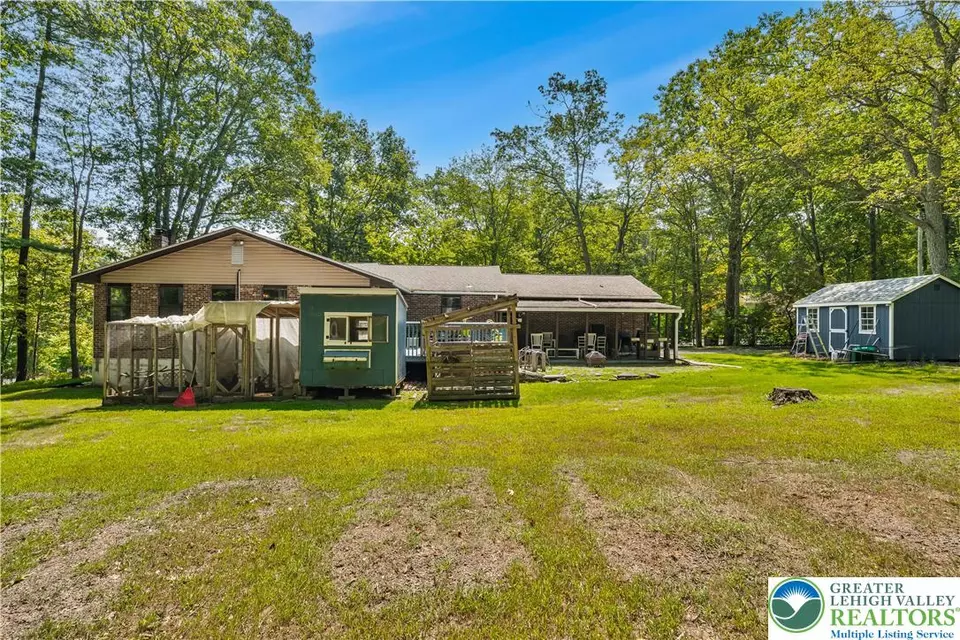 Exterior - 2220 Paper Ln, East Stroudsburg, PA 18302 photo 10 of 11