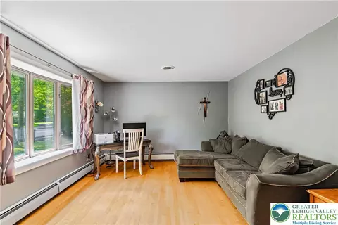 Living - 2220 Paper Ln, East Stroudsburg, PA 18302 photo 1 of 5