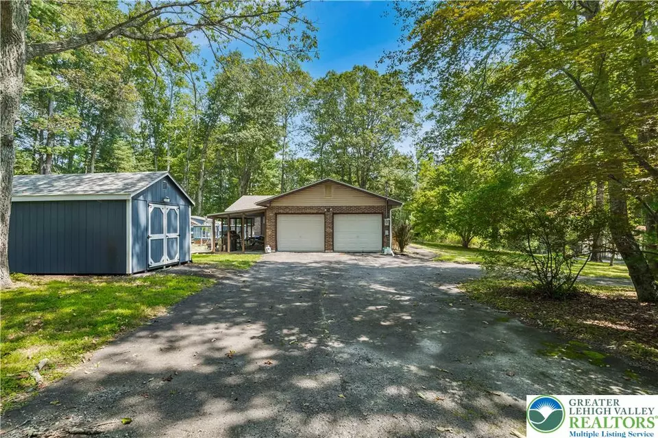 Exterior - 2220 Paper Ln, East Stroudsburg, PA 18302 photo 7 of 11