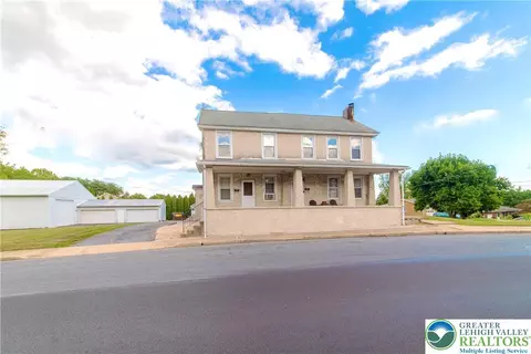 1109 Catasauqua Rd, Fullerton, PA 18052
