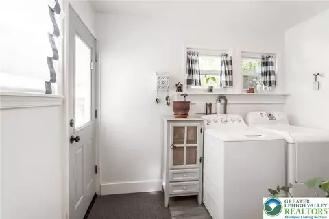 251 E Garrison St, Bethlehem, PA 18018 photo 23