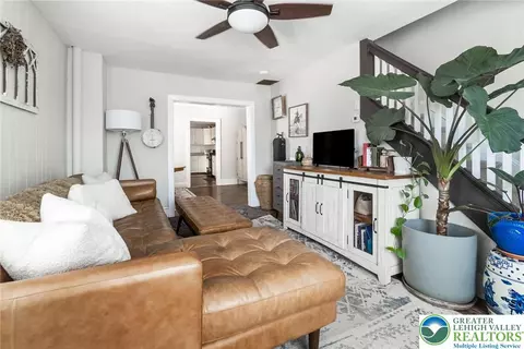 251 E Garrison St, Bethlehem, PA 18018 photo 12