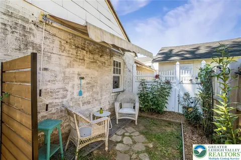 251 E Garrison St, Bethlehem, PA 18018 photo 8