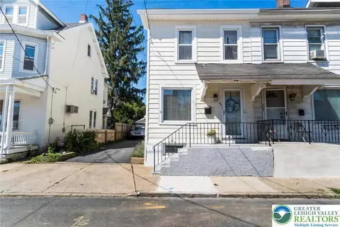 251 E Garrison St, Bethlehem, PA 18018 photo 3