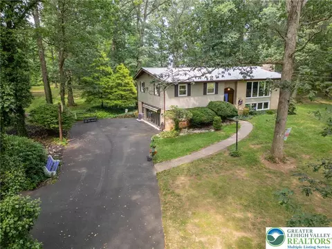 1471 State Rd, Coopersburg, PA 18036