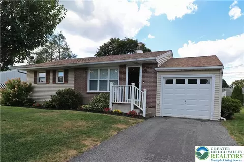 4333 Winfield Ter, Easton, PA 18045