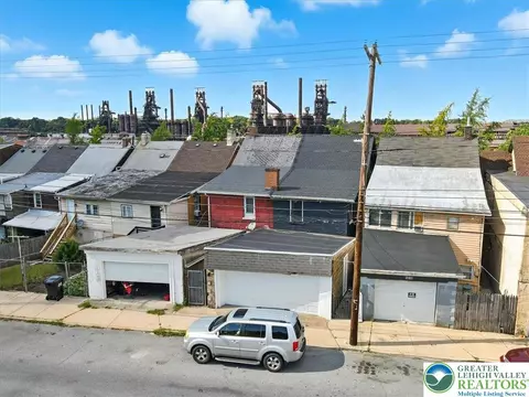 View/Area - 1008 E 3rd St, Bethlehem, PA 18015 photo 1 of 5