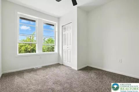 Bedroom - 1008 E 3rd St, Bethlehem, PA 18015 photo 2 of 3