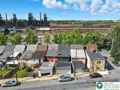 View/Area - 1008 E 3rd St, Bethlehem, PA 18015 photo 2 of 5