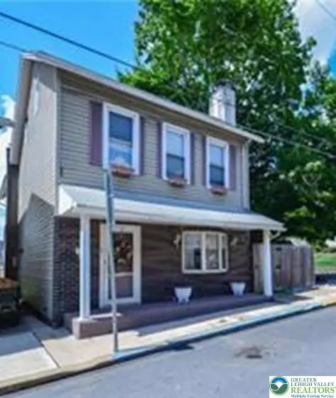 104 Washington St, Bath, PA 18014