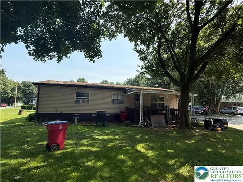 8816 Breinig Run Cir, Macungie Twp, PA 18031