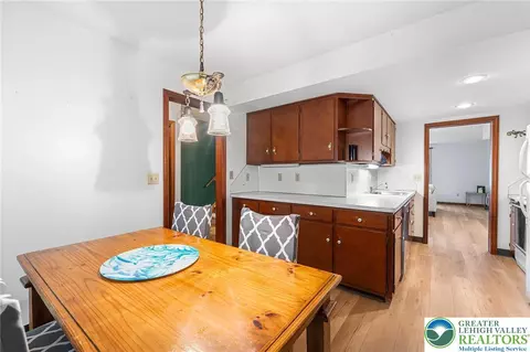 1411 Linden St, Bethlehem, PA 18018 photo 4