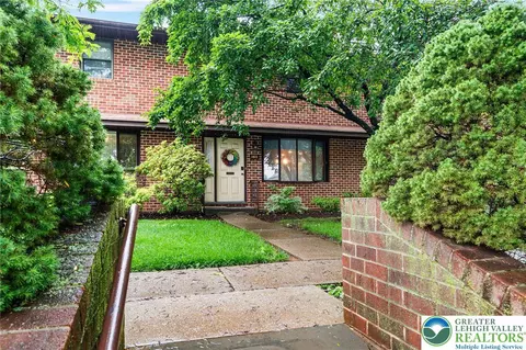 1411 Linden St, Bethlehem, PA 18018