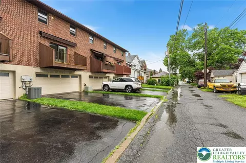 1411 Linden St, Bethlehem, PA 18018 photo 31