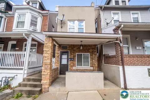 225 Carlisle St, Allentown, PA 18109