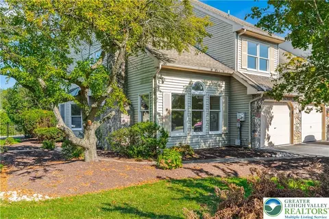 7611 Brandywine Cir, Trexlertown, PA 18087