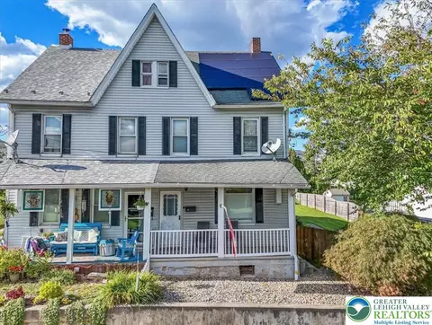 19 W 27th St, Northampton, PA 18067