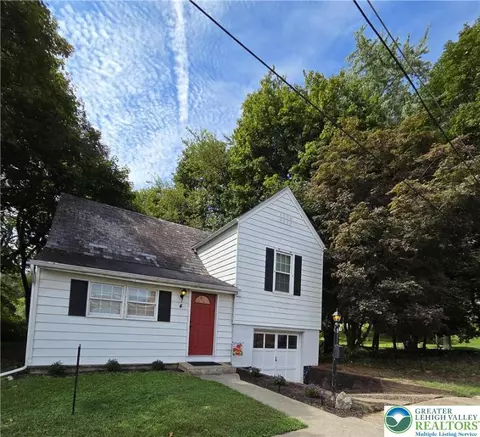 4 Boileau, Easton, PA 18042