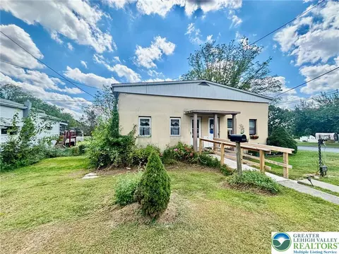 604 Penn St, Bath, PA 18014