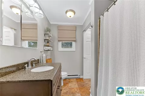 2525 Fox Rd, Bath, PA 18014 photo 33