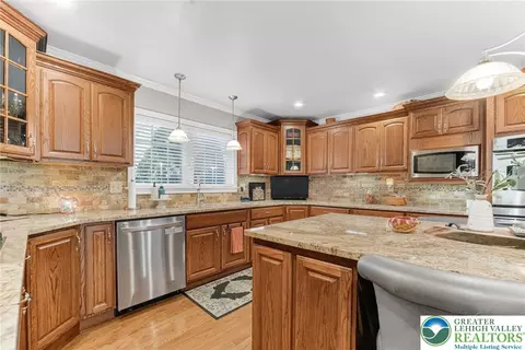 2525 Fox Rd, Bath, PA 18014 photo 17