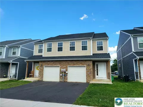 2157 S Poplar St, Allentown, PA 18103