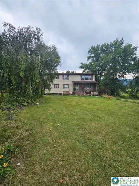 101 Malaty Ln, Lehighton, PA 18235