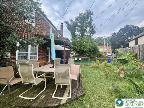 Exterior - 1145 Gregg Ave, Reading, PA 19607 photo 2 of 3