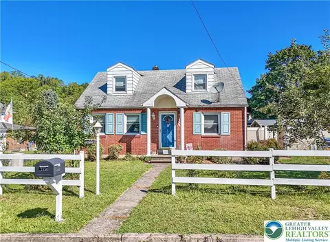 1831 Auburn St, Bethlehem, PA 18015