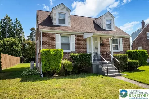 1257 Troxell St, Allentown, PA 18109